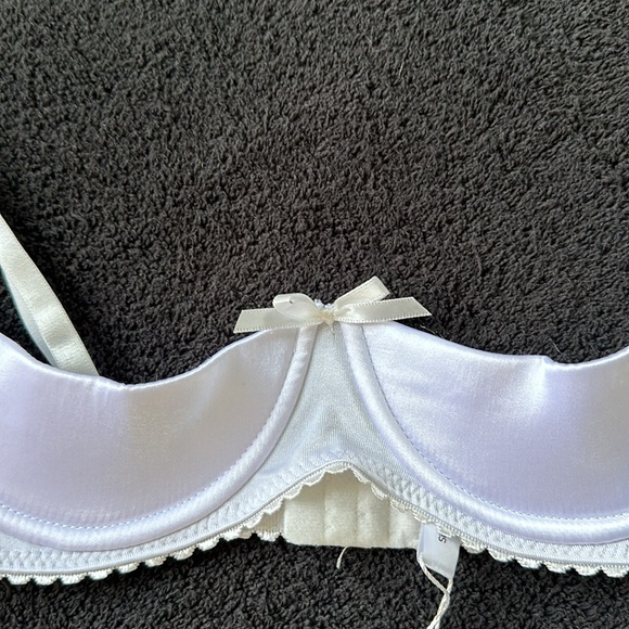 Push up. Open cup bra - Picture 3 of 6